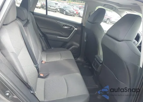 2023 Toyota Rav4 Xle из США, поврежденный, VIN 2T3P1RFV7PC393084